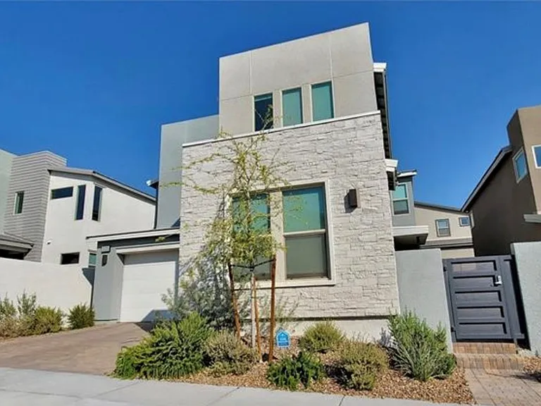 3333 Traforo Ln — Photo 1