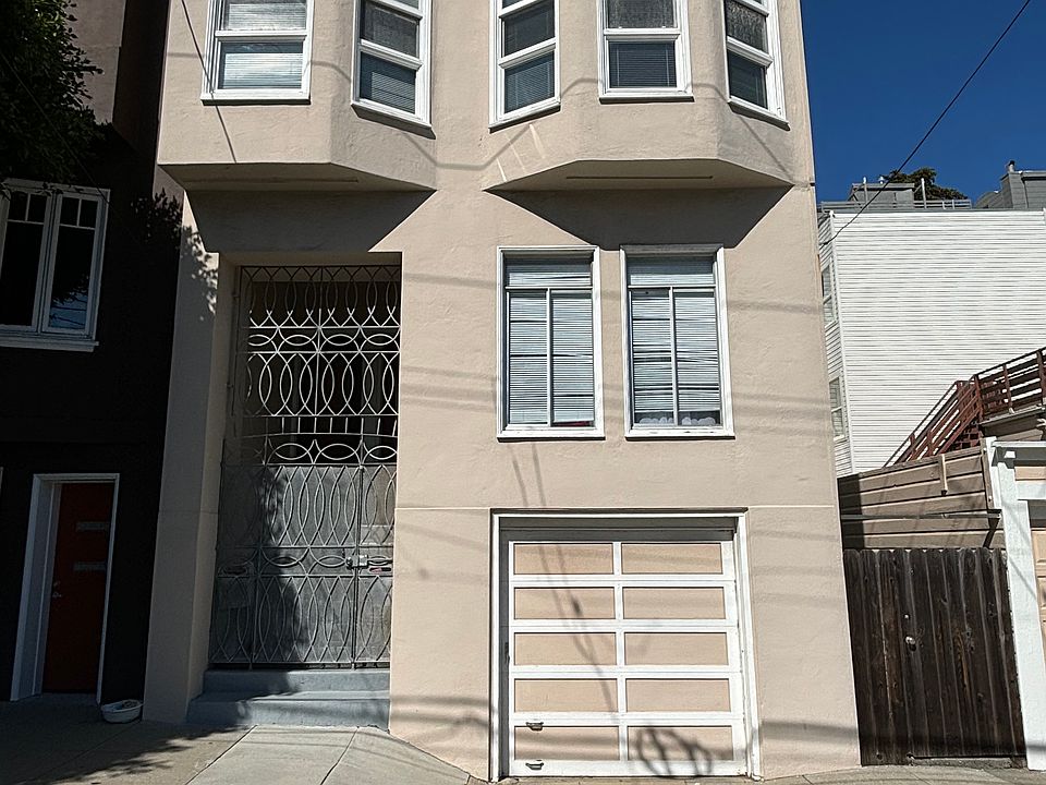 1st image of 2122 Grove St