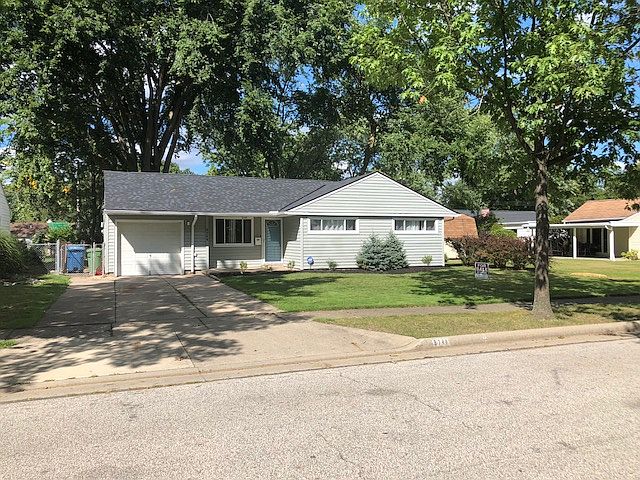 1st image of 8744 Newkirk Dr