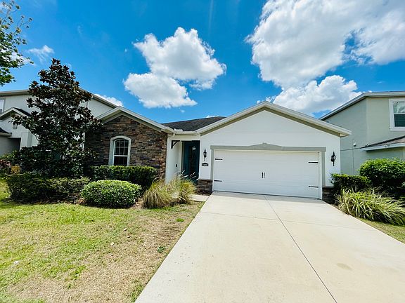 3rd image of 11233 Spring Point Cir
