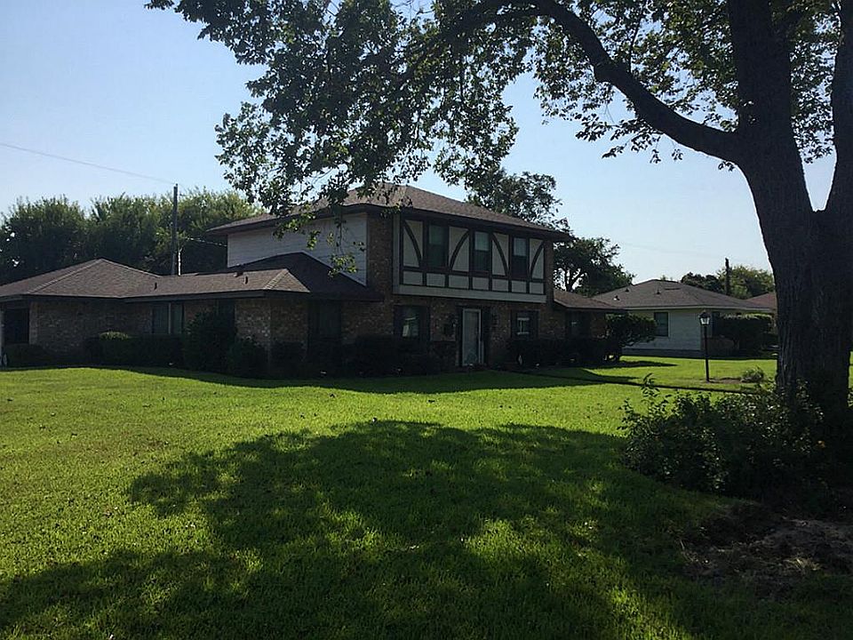 1st image of 1801 W Gulf St