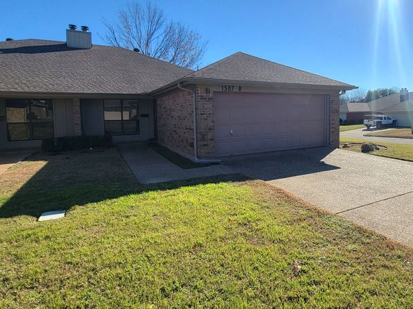 1507 Lindsey Ln W