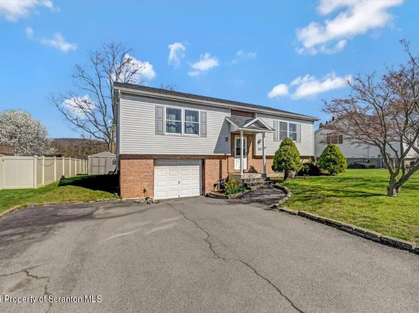 202 Thomas St, Jessup, PA 18434