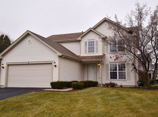 7 Copper Ct, Bolingbrook, IL 60440