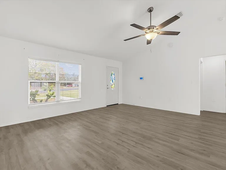 14923 SW 66th Avenue Rd — Photo 5