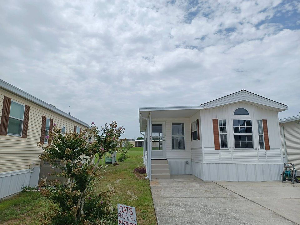 1st image of 321 Arnold Palmer Dr