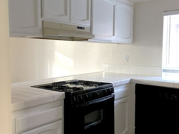 5th image of 15625 Lipari Dr