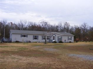 17086 Stage Coach Rd, Gravette, AR 72736