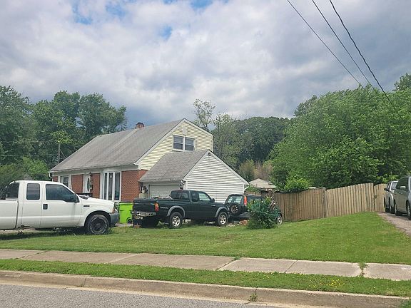 4th image of 1833 Giles Ct