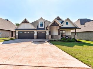 2248 Ridge Pine Rd, Edmond, OK 73034
