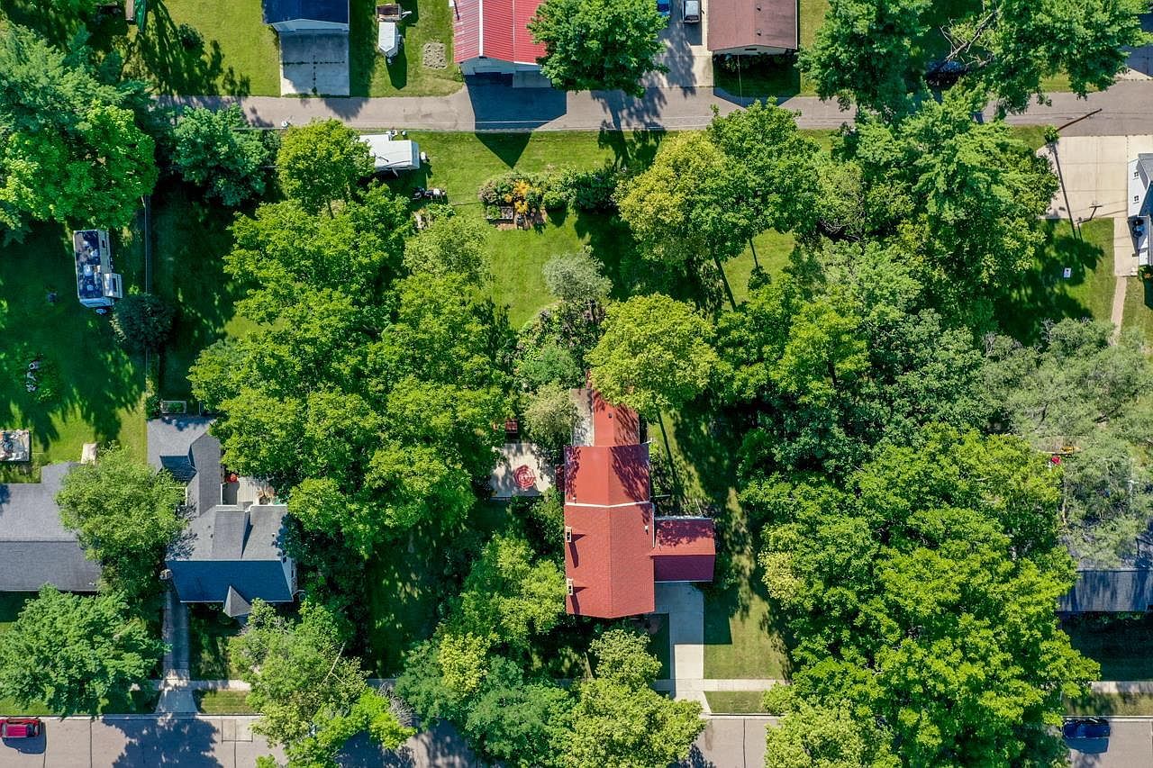 139 Prairie Ave, Prairie Du Sac, WI 53578 Zillow