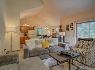 Autumnwood, Madison, WI 53704