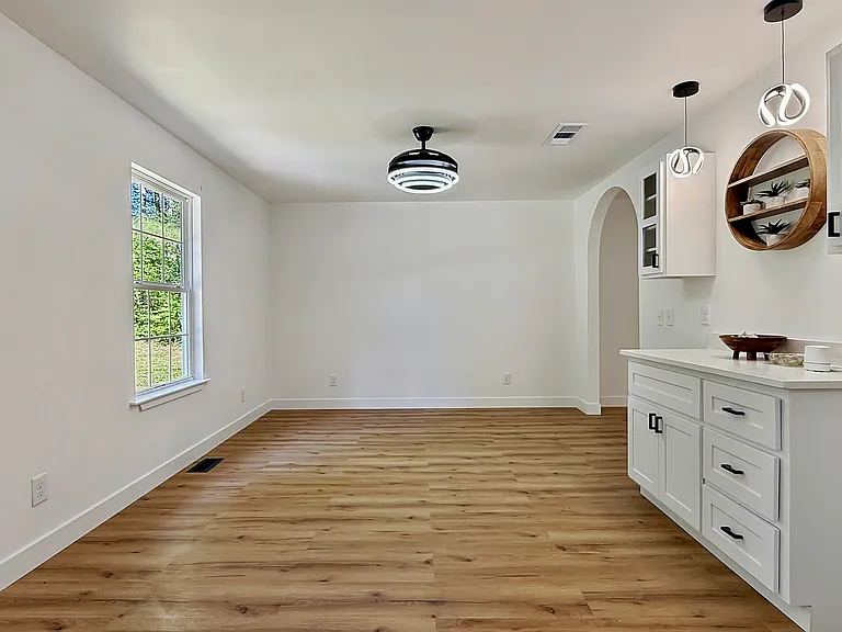 160 Briar Ridge Rd NW — Photo 11
