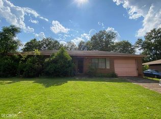 165 Hood St, Cuthbert, GA 39840