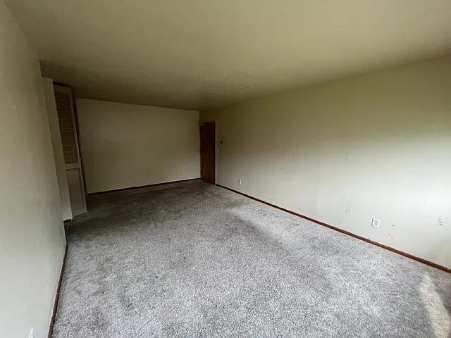 101 Charles Street Northeast - 7 — Photo 2