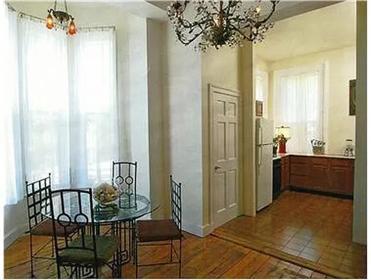 Rented by Erin Brennan, LREB | media 3