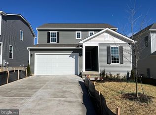 127 Curtain Fall Dr, Middletown, VA 22645