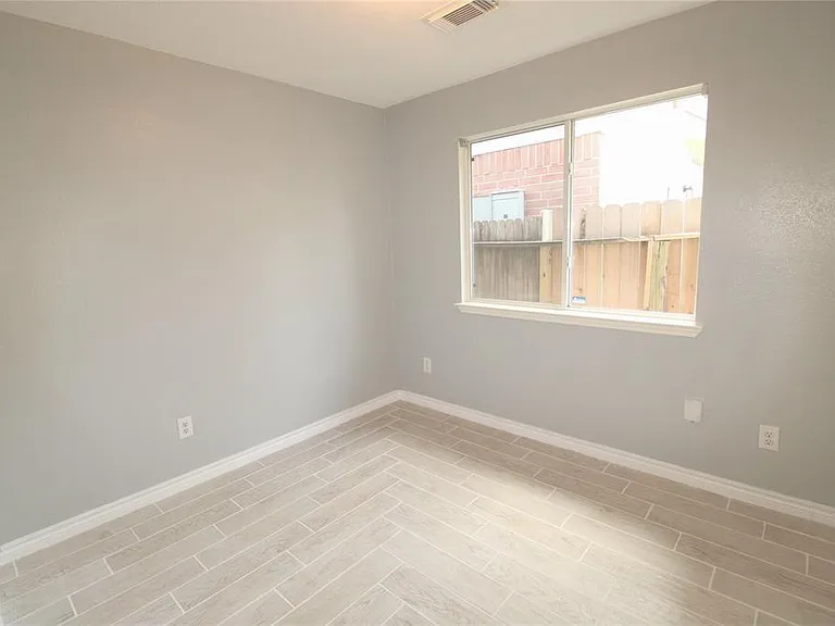 15427 Bammel Fields Ct — Photo 11