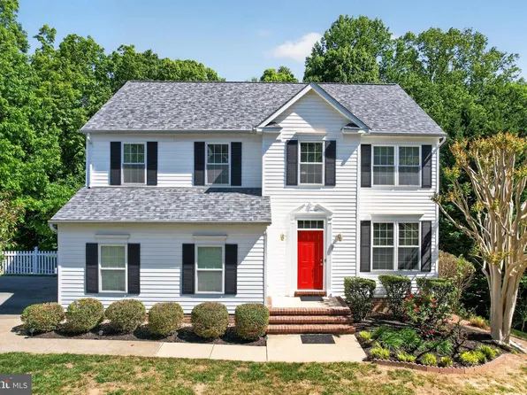 1810 Rudolph Ln, Lusby, MD 20657