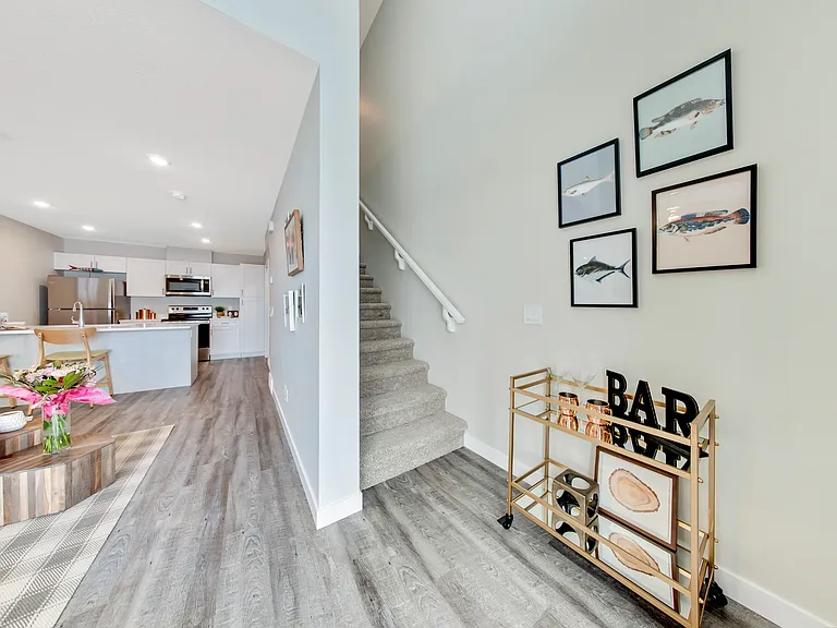 110 Baltzan Blvd — Photo 18