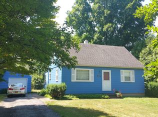 2047 Westside Dr, Rochester, NY 14624