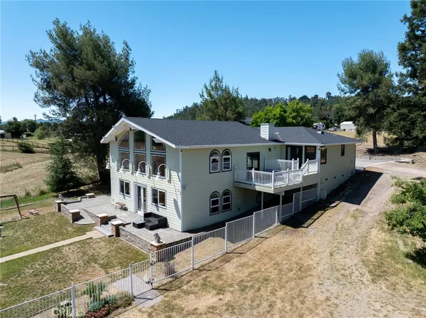 9510 Los Palos Rd, Atascadero, CA 93422
