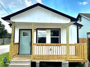 5101 Cochran St, Houston, TX 77009