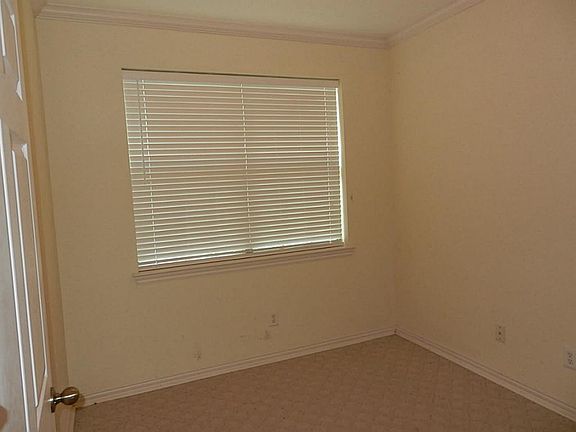 5th image of 9400 Bellaire Blvd Unit 602