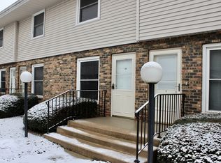 105 S Towanda Ave APT 13, Normal, IL 61761