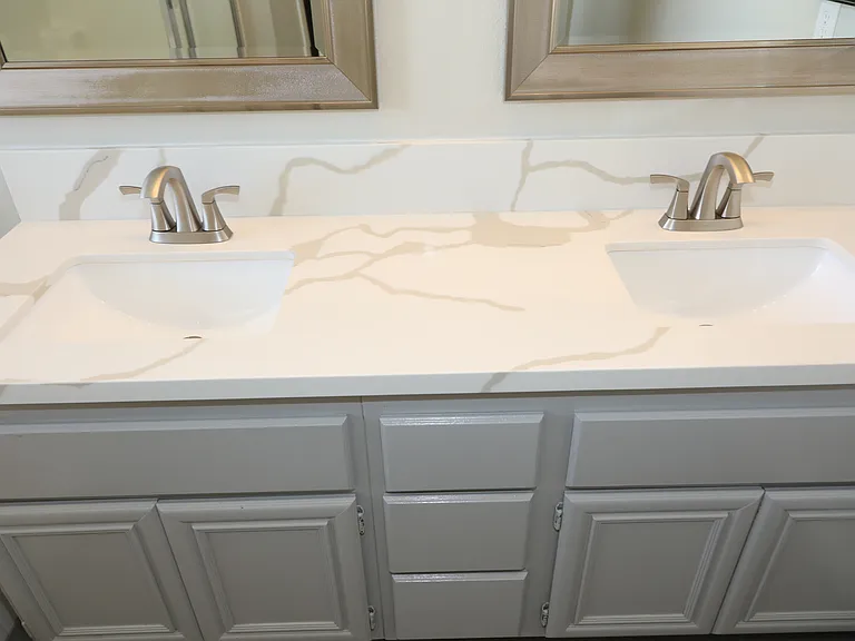 1559 W Avenue H4 — Photo 14
