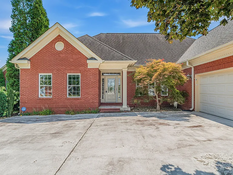 104 Sunali Ln #1 — Photo 3