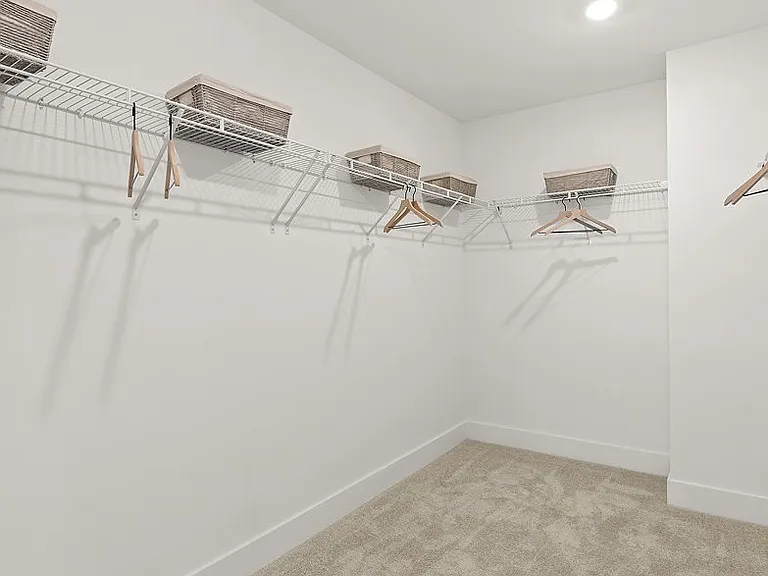 22741 Dashwood Ln — Photo 15