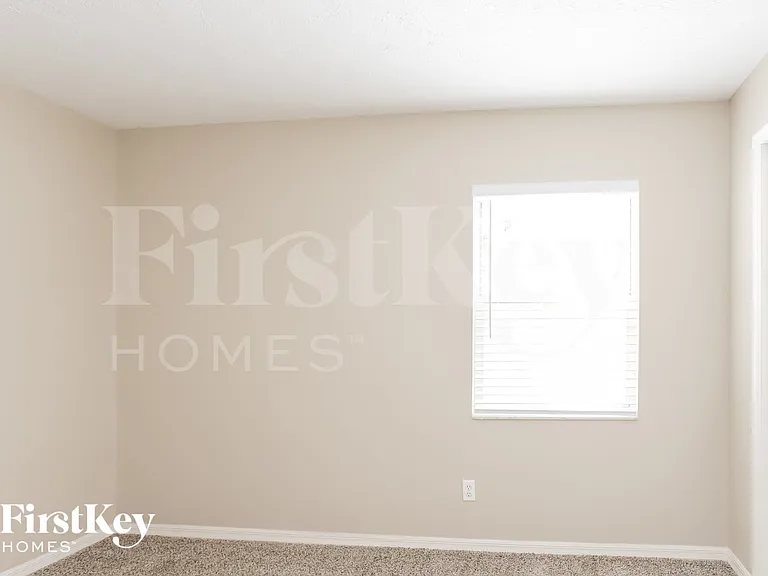 4411 Blantyre Pl — Photo 9