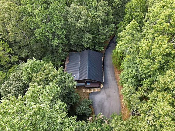 5th image of 288 Ridgecrest Cir