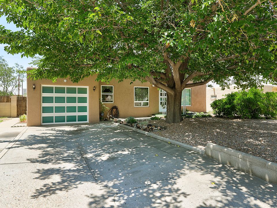 1st image of 237 Cardenas Dr NE