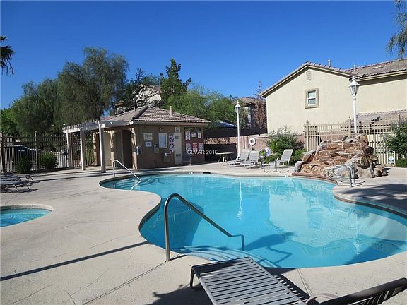 3rd image of 1416 Summer Glow Ave #1416