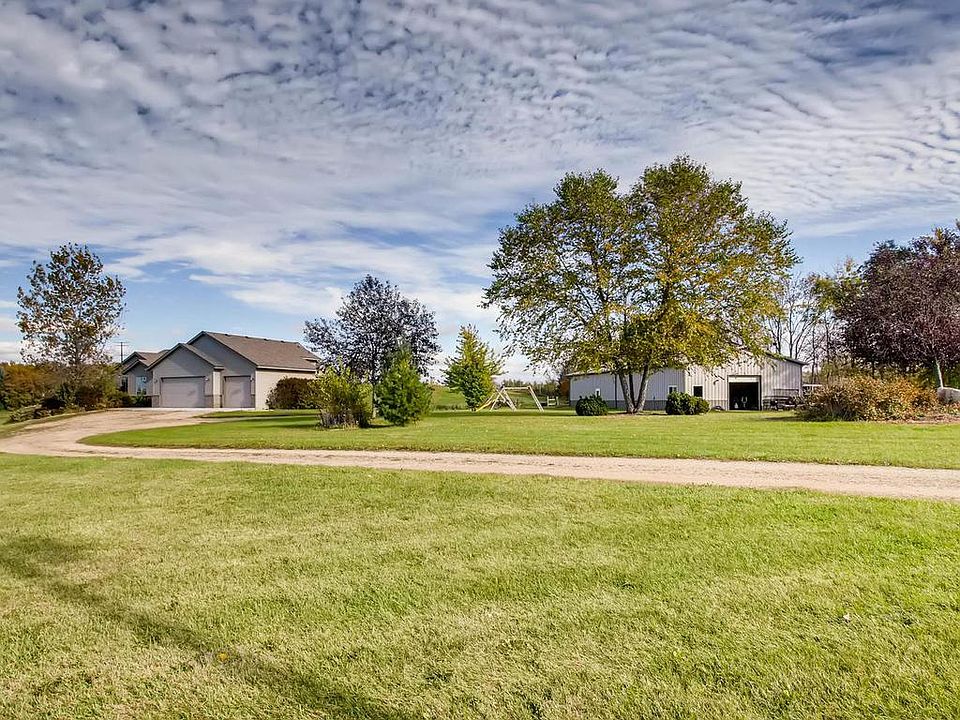 1st image of 26105 Fairlawn Ave