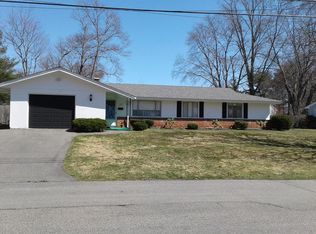 79 Crane Rd, Brockton, MA 02302