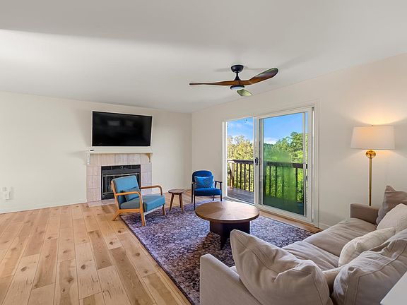 3rd image of 4733 Hidden Oaks Road