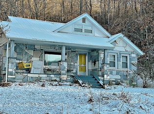 105 Marble Dr, Sylva, NC 28779