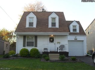 247 Como St, Struthers, OH 44471