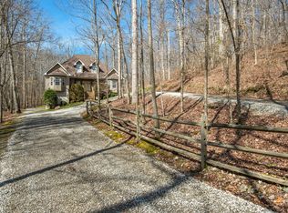 1108 Bakers Work Rd, Burns, TN 37029