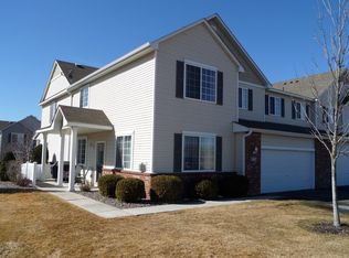 1697 Prescott Ct, Chaska, MN 55318