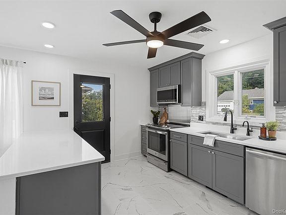 5th image of 103 W Willow Street