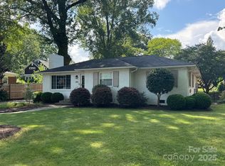 3210 Cambridge Rd, Charlotte, NC 28209