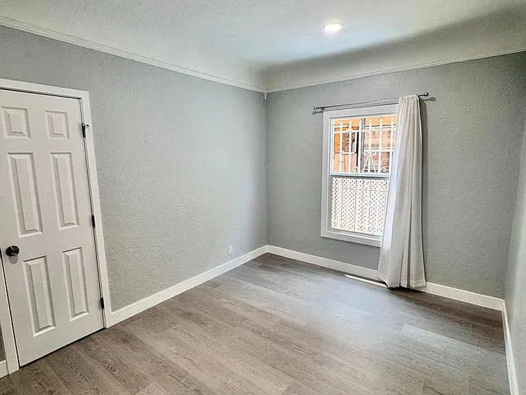 234 Lime Ave #A — Photo 12