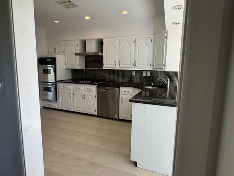 371 White Birch Ln — Photo 13