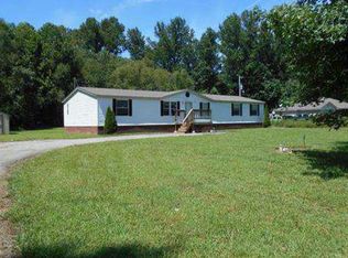124 Valley Dr, Byhalia, MS 38611
