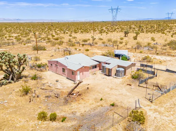 26118 E Avenue U8, Llano, CA 93544