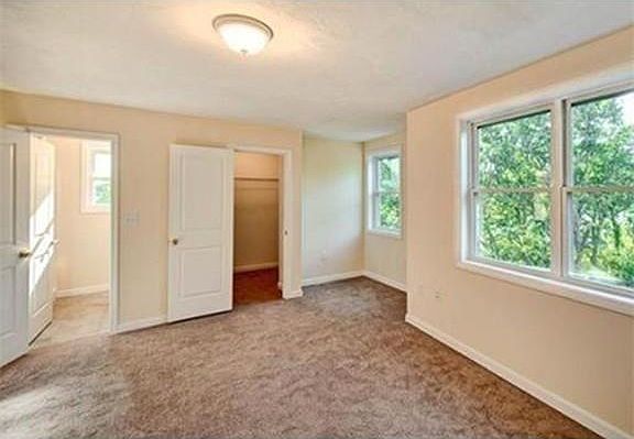 5th image of 11 Glen Ct #0